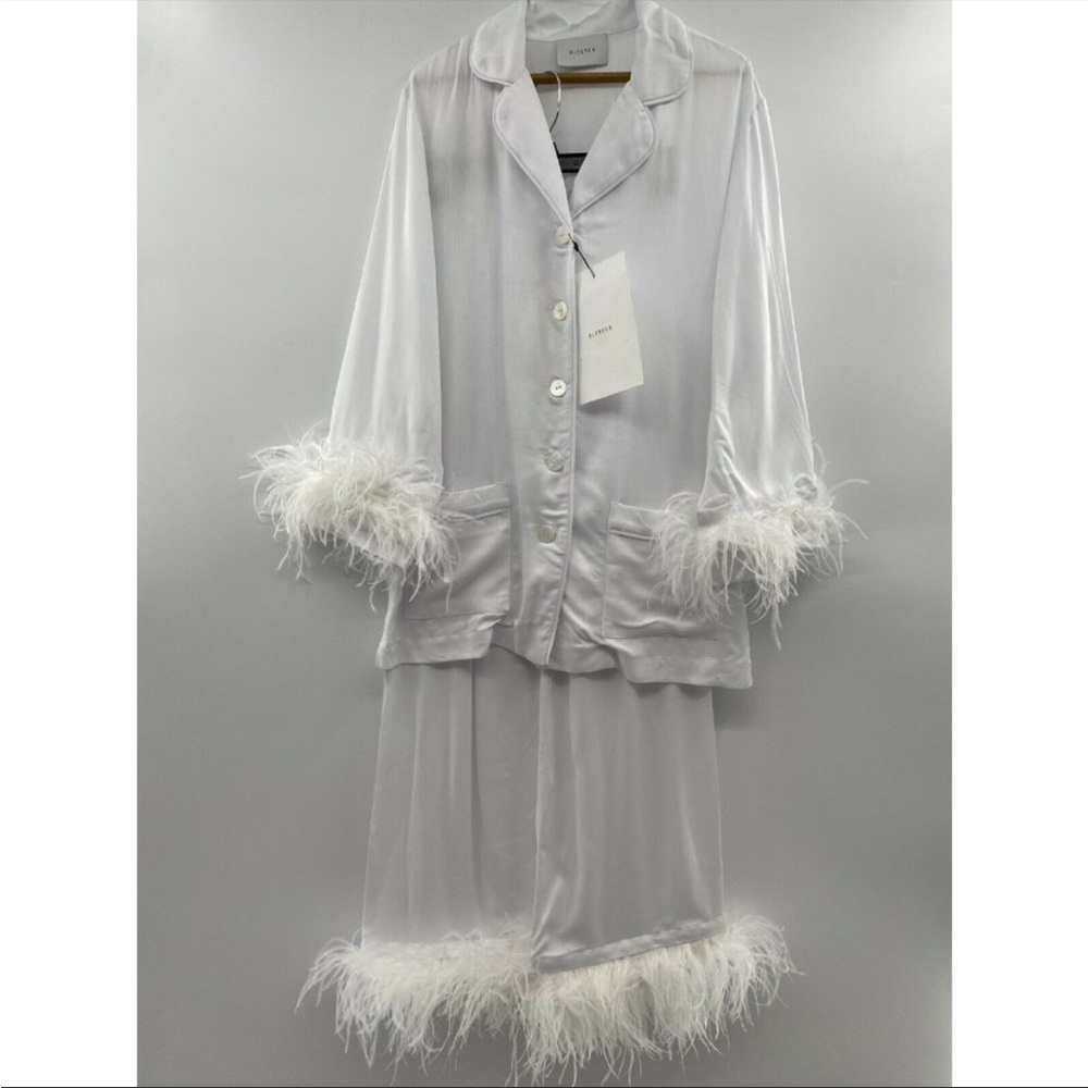 Daily Sleeper - size L - worn once on bachelorette